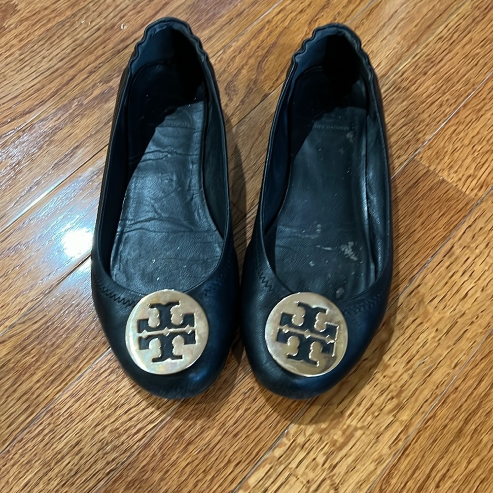 Tory Burch women’s leather Reva flats size 8